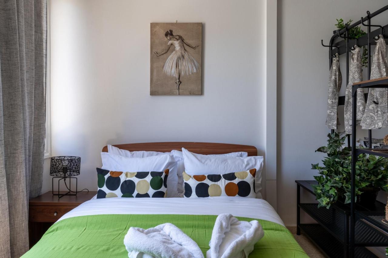Oasis - Cozy Studio In ลาร์นาคา ภายนอก รูปภาพ